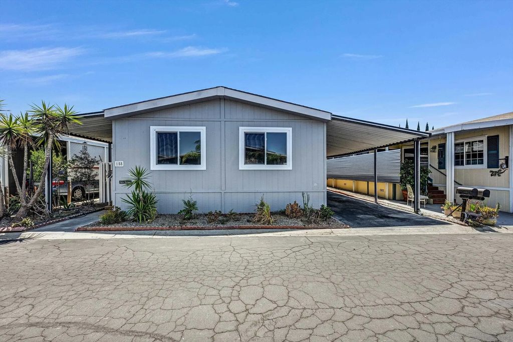 11949 Riverside Drive 158, Lakeside