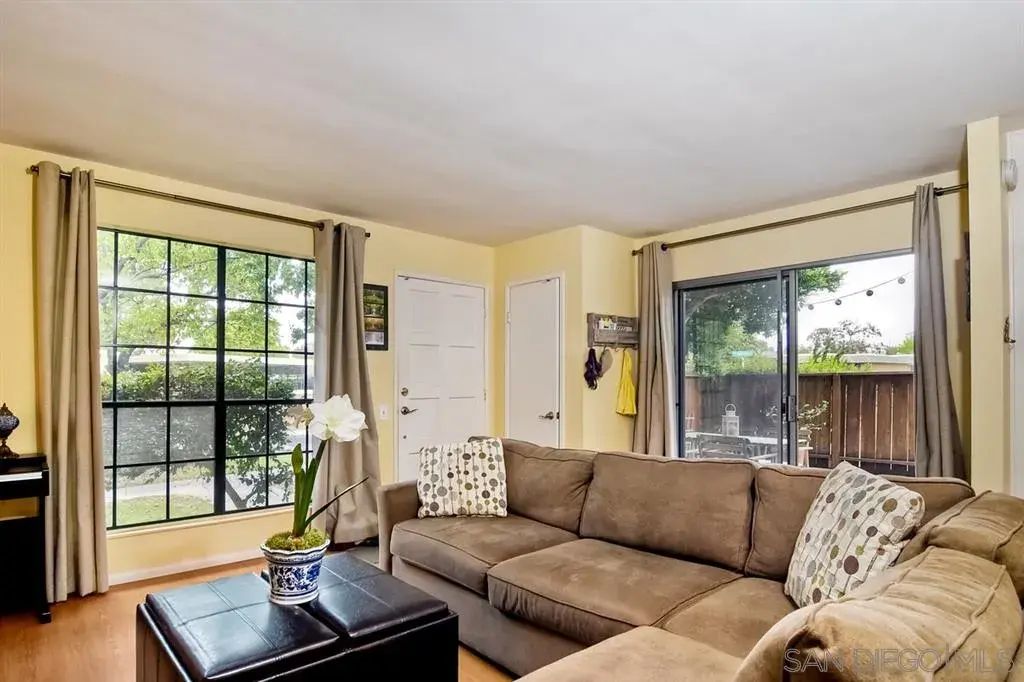 4351 Caminito Del Diamante 81, UNIVERSITY CITY
