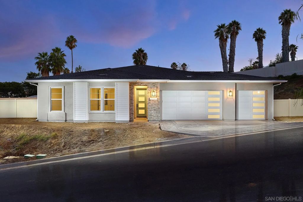 1741 Ishihara Rd, Vista