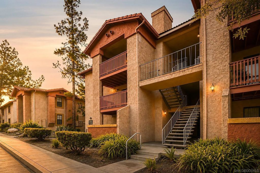 12067 Alta Carmel 58, RANCHO BERNARDO