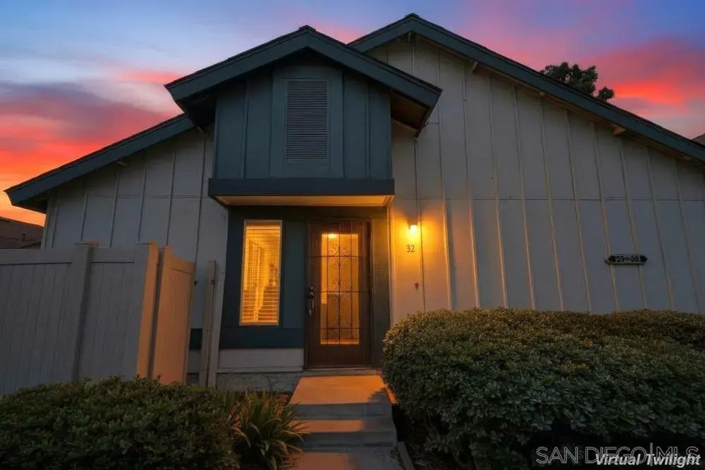 1761 Hollister St 32, SAN YSIDRO