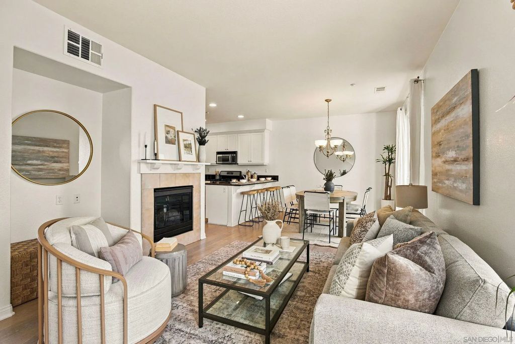 845 Harbor Cliff Way 305, Oceanside