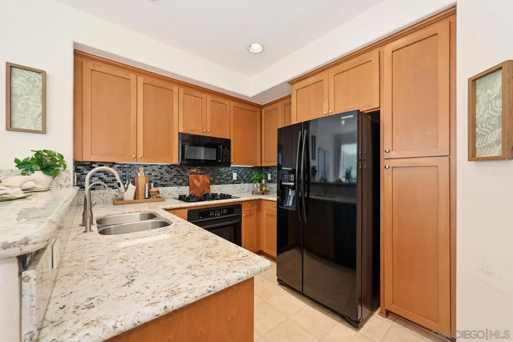 4611 Central Plaza, KEARNY MESA