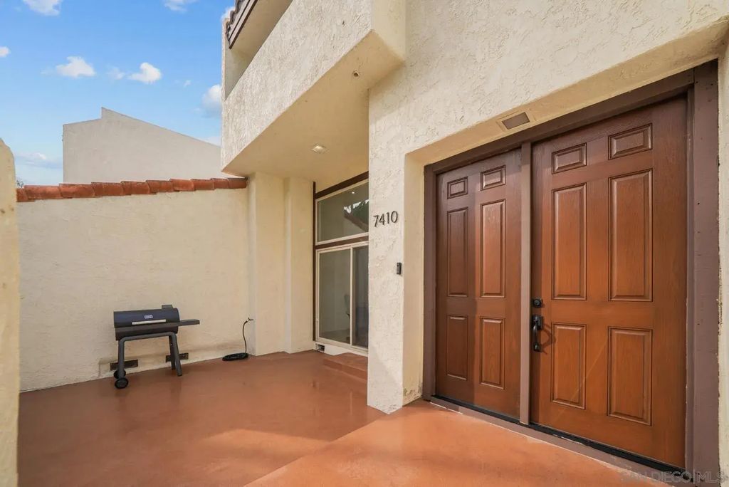 7410 Caminito Carlotta, Del Cerro (337)