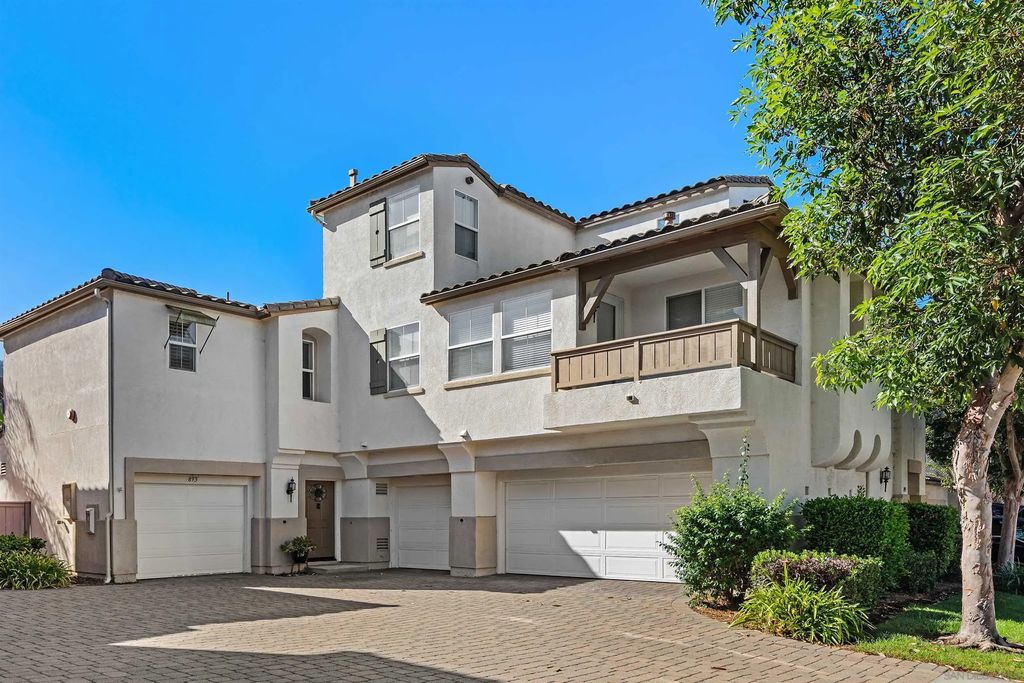 893 Custer Ave., San Marcos