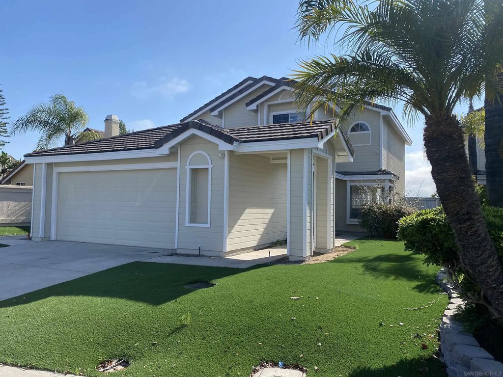 10754 Glendover Ln, MIRA MESA