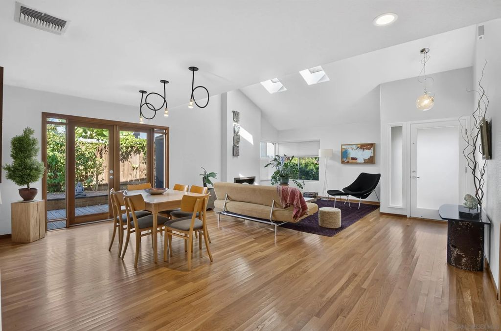274 Sharp, Encinitas