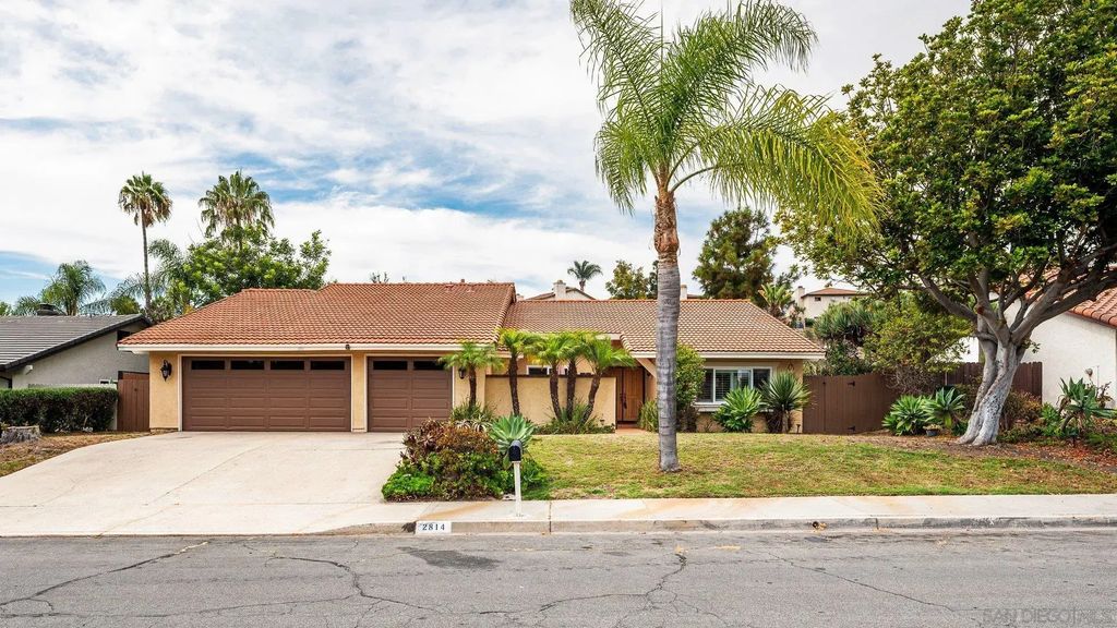 2814 Luciernaga St, Carlsbad
