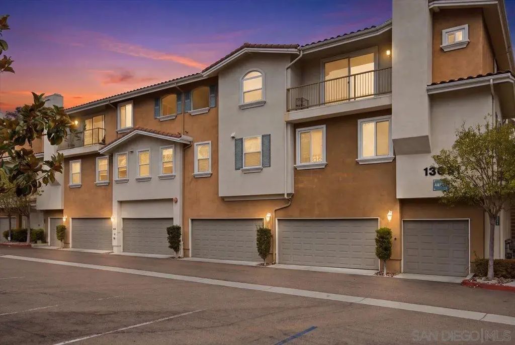 13051 Evening Creek Dr S 49, RANCHO BERNARDO