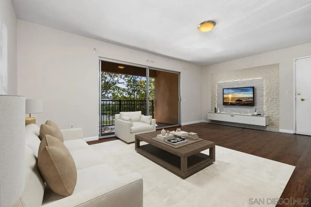 5700 Baltimore 144, La Mesa