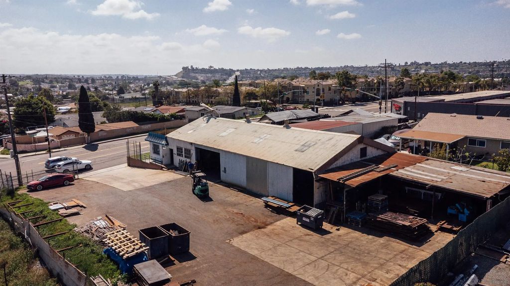 9220 Jamacha Road, Spring Valley