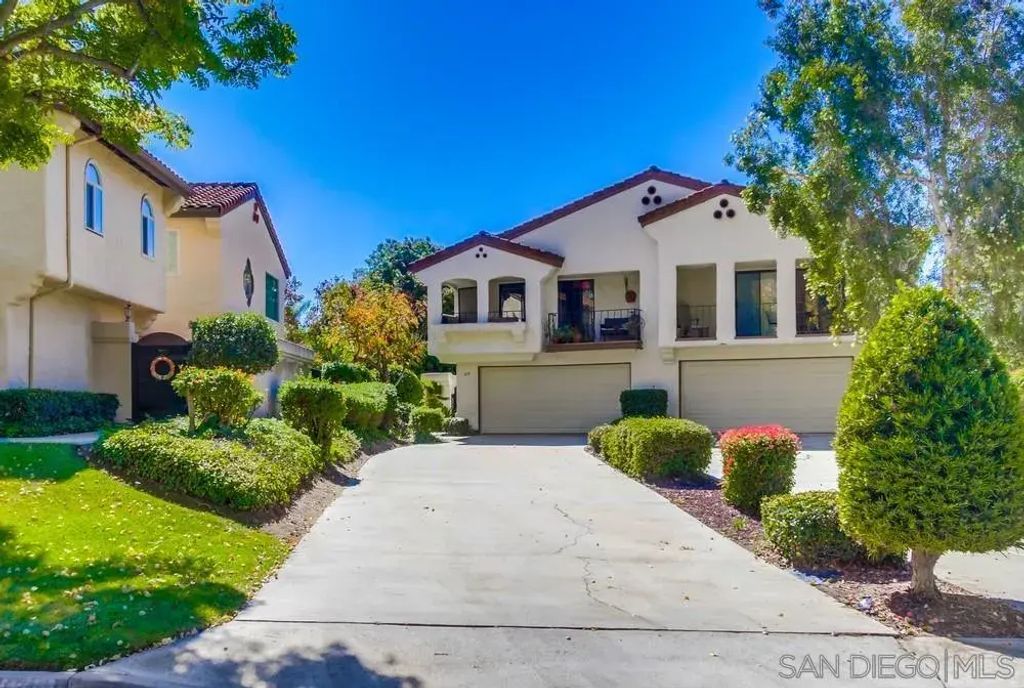 619 Maze Glen, Escondido