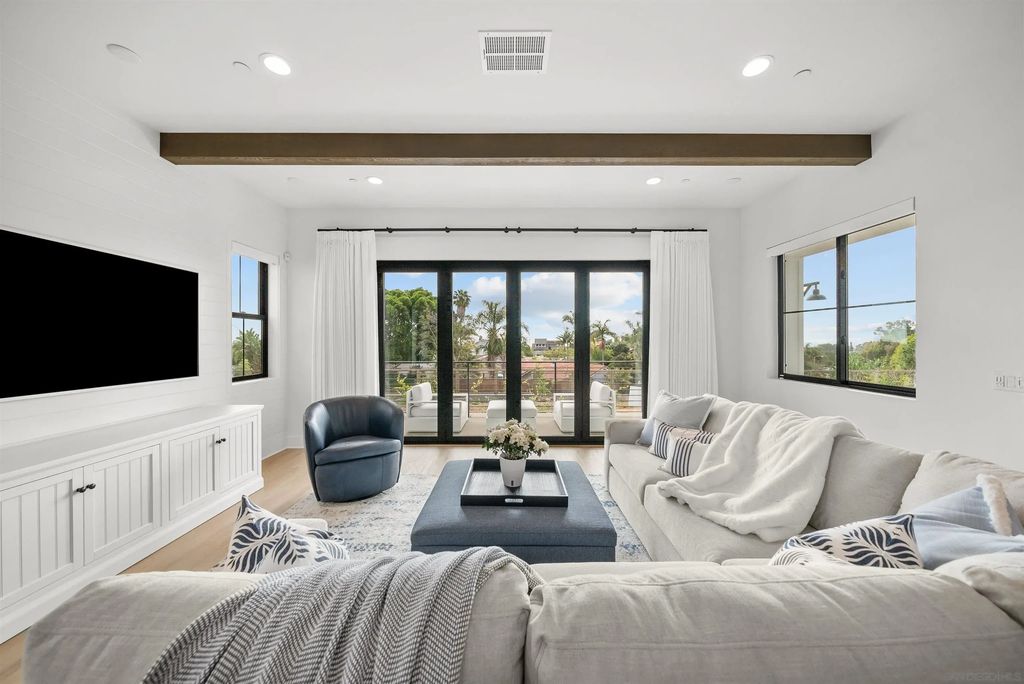 1260 Molara Ln, Encinitas