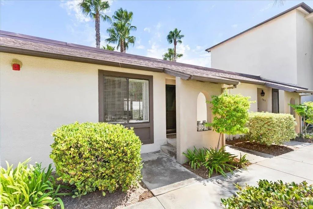 6924 Hyde Park Dr 104, SAN CARLOS