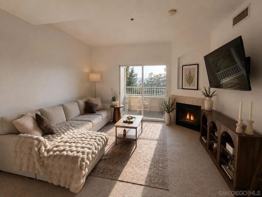 7647 Mission Gorge Rd 23, DEL CERRO
