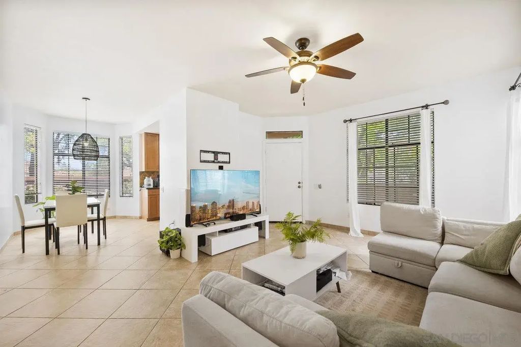 4035 Carmel View Road 117, CARMEL VALLEY