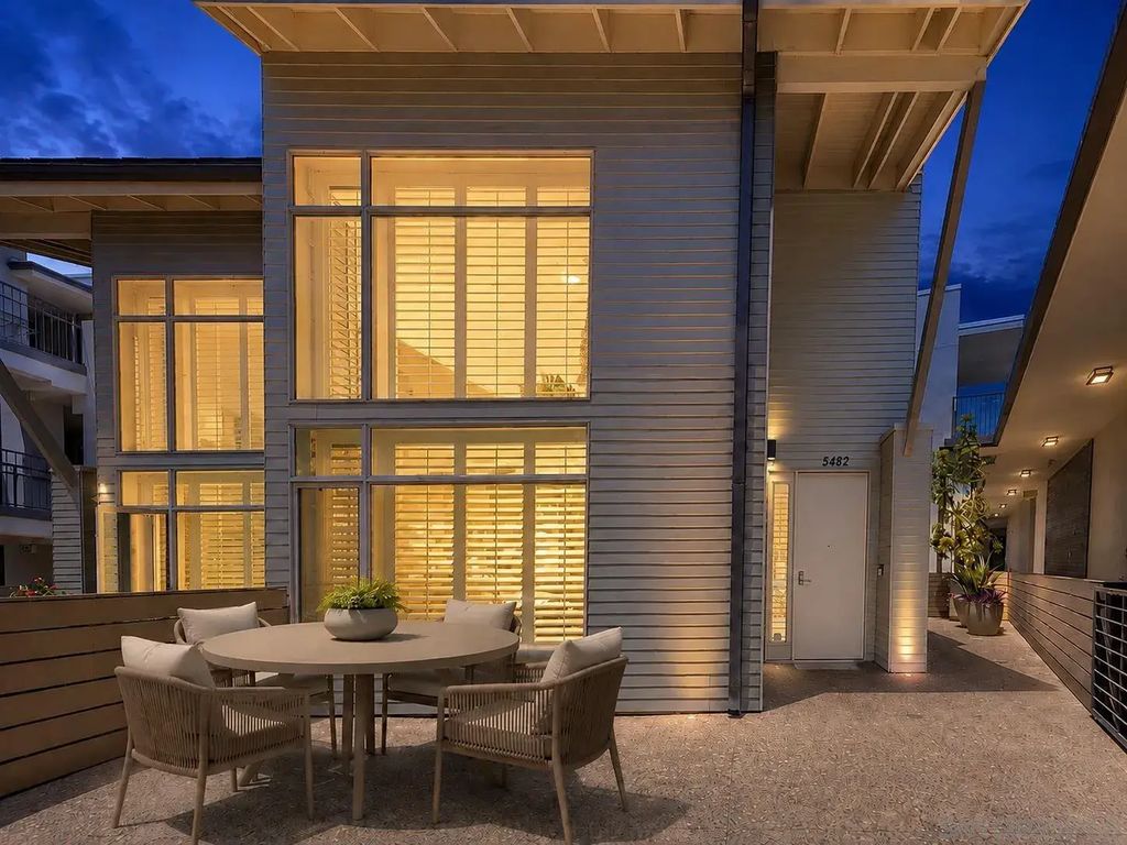 5482 La Jolla L103, La Jolla