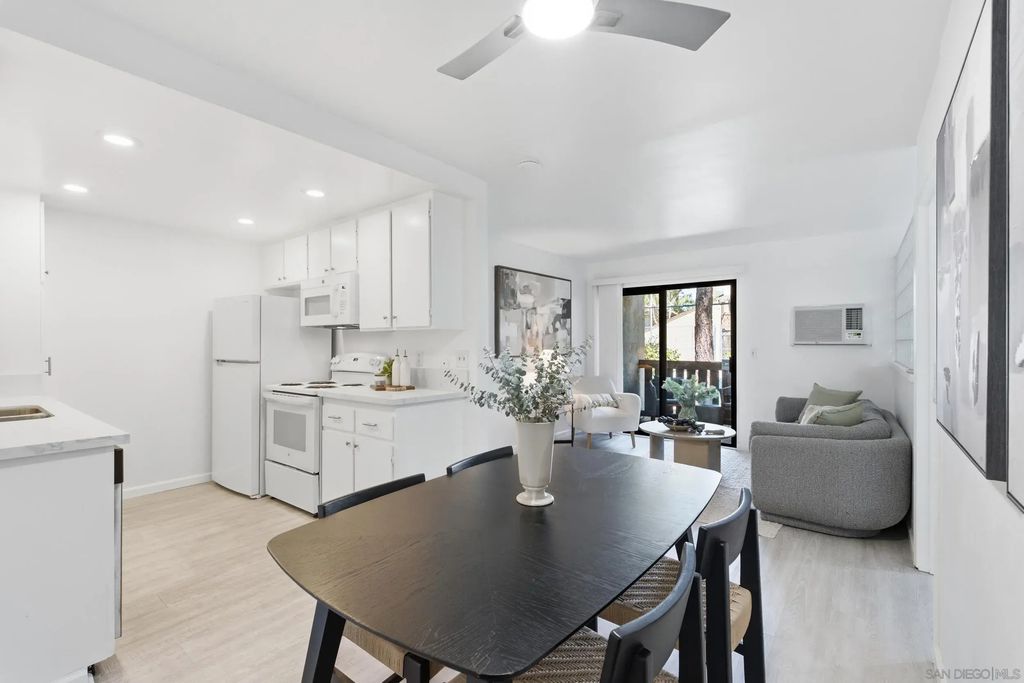 10260 Black Mountain 131, MIRA MESA
