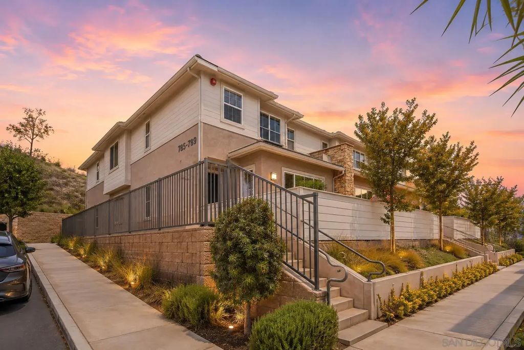 785 Trunorth Circle, Escondido