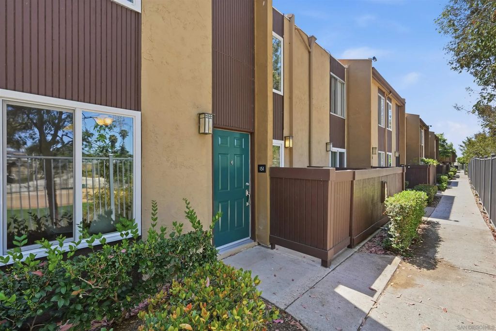 3454 Castle Glen Dr 151, SERRA MESA