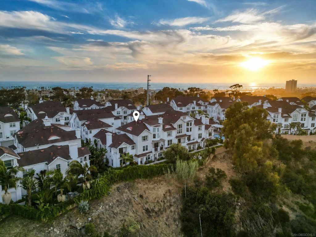 790 Harbor Cliff Way 191, Oceanside