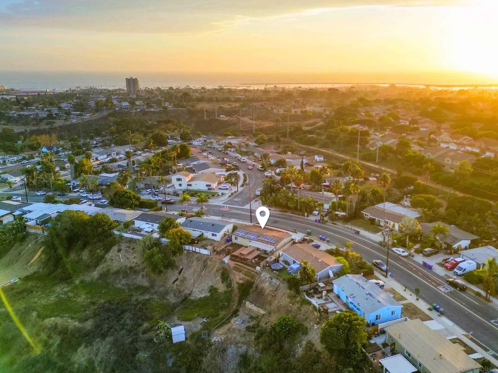 901 Capistrano, Oceanside