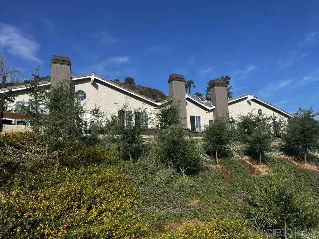12252 Highway 67, Lakeside