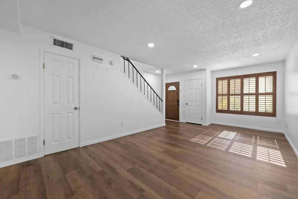 1512 Gustavo Street Unit B B, El Cajon