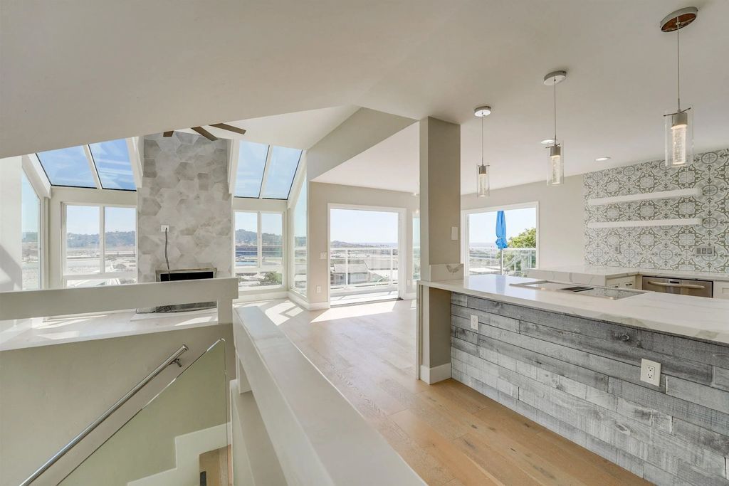 311 Shoemaker, Solana Beach