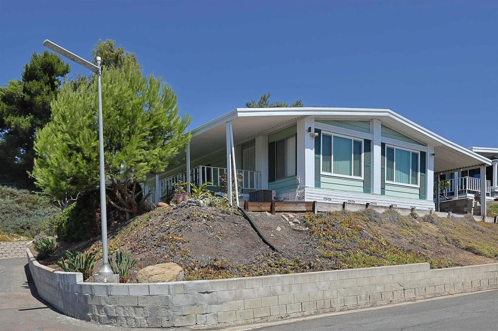 275 S Worthington St 105, Spring Valley
