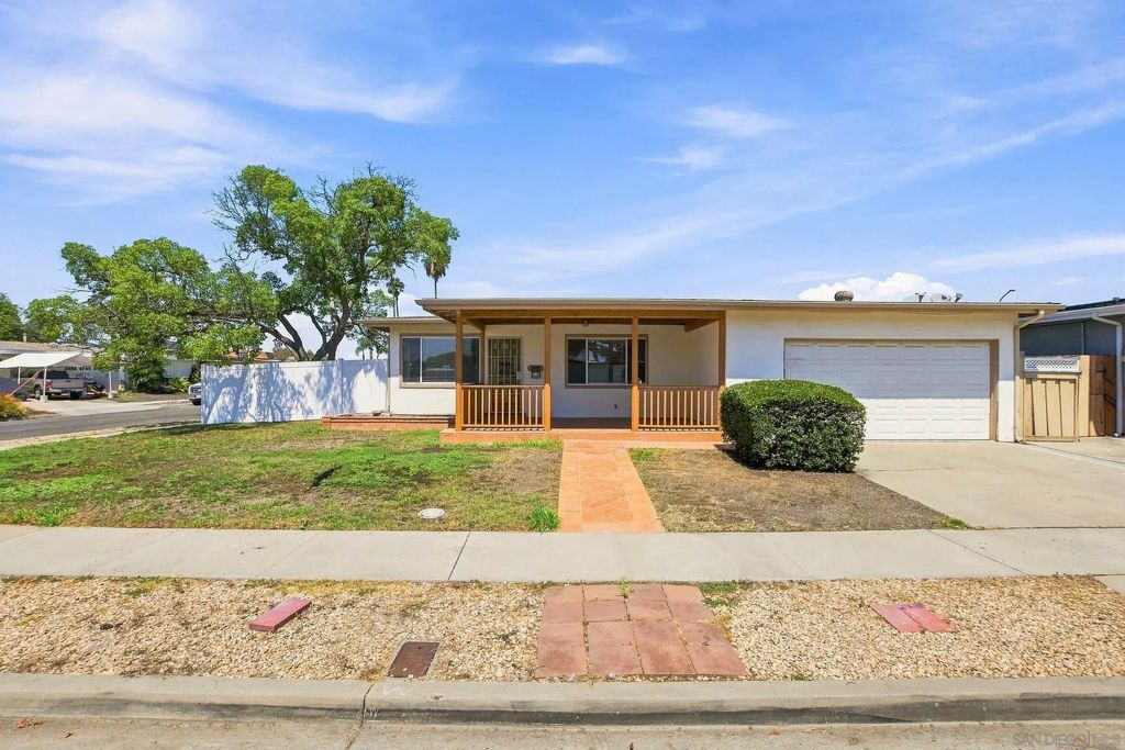 4604 Isleta Ave., CLAIREMONT