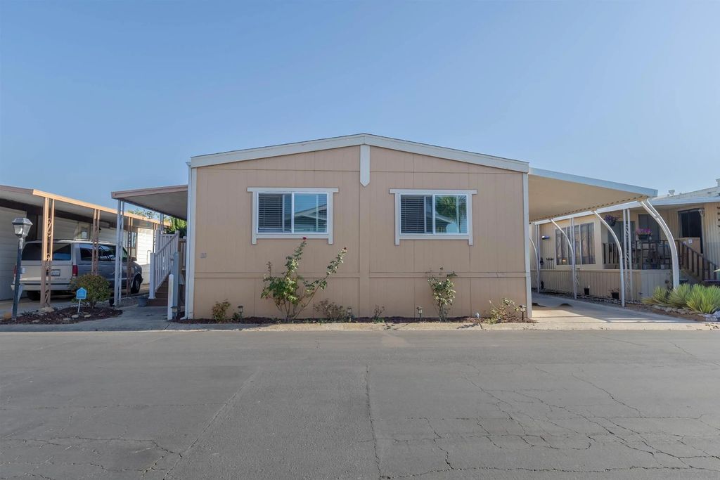4660 N. River Road 80, Oceanside
