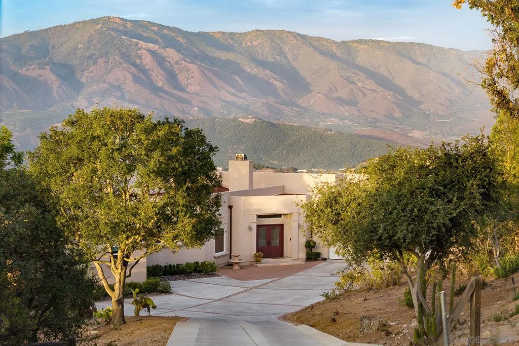 14411 Pauma Alta Drive, Valley Center