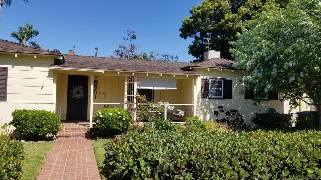 901 A Ave, Coronado