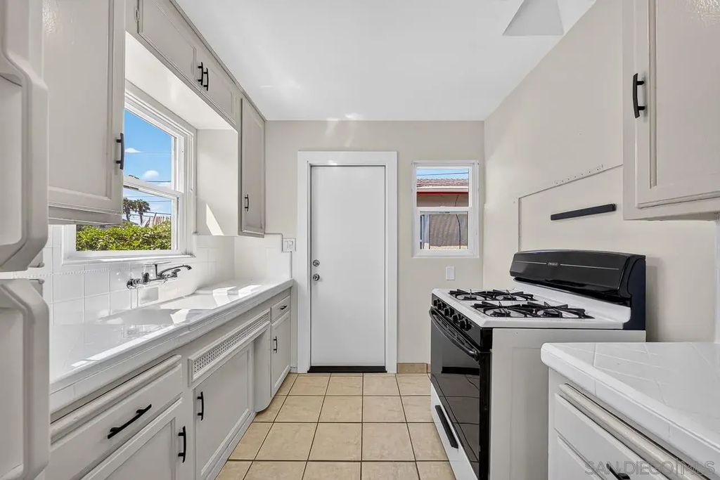 3628 Highland Ave, CITY HEIGHTS