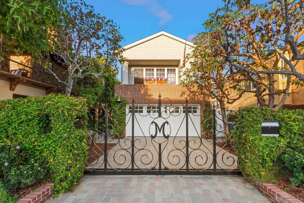 1929 Ocean Front, Del Mar