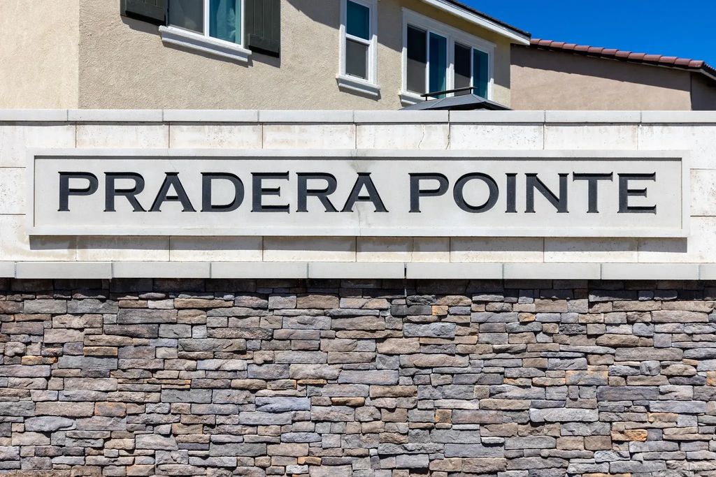 30800 Acappella Dr., Winchester
