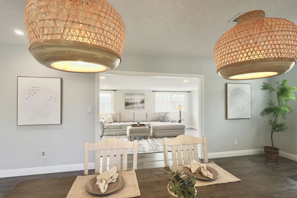 4119 Thomas St, Oceanside