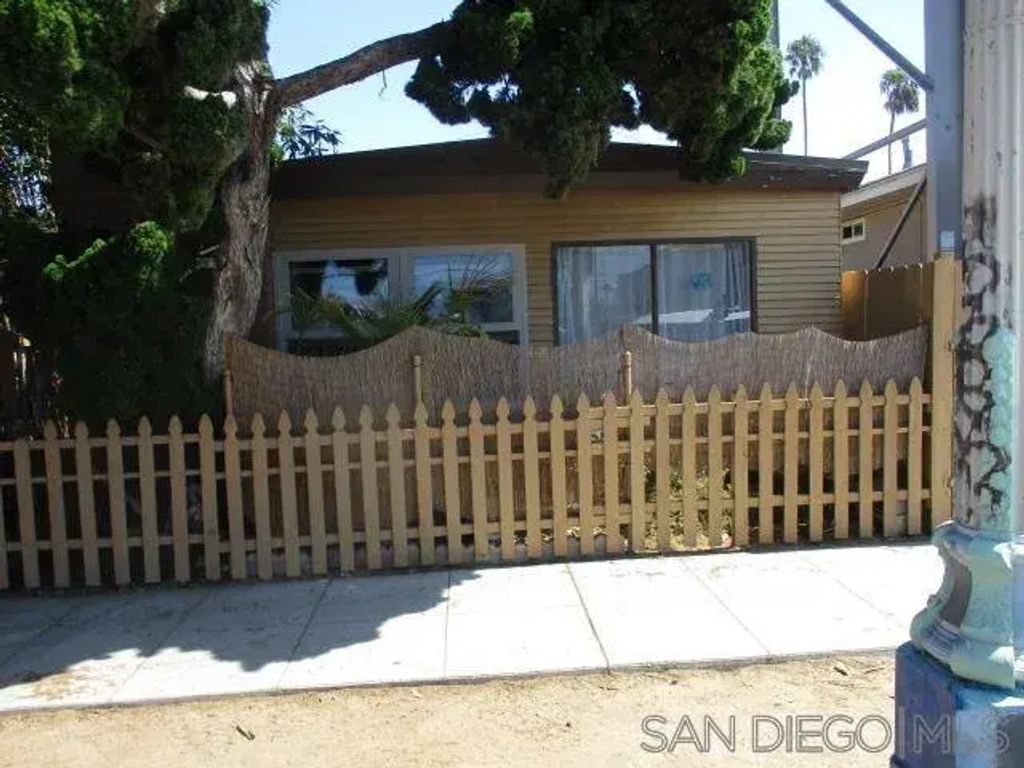 5022-5028 Voltaire Street, OCEAN BEACH