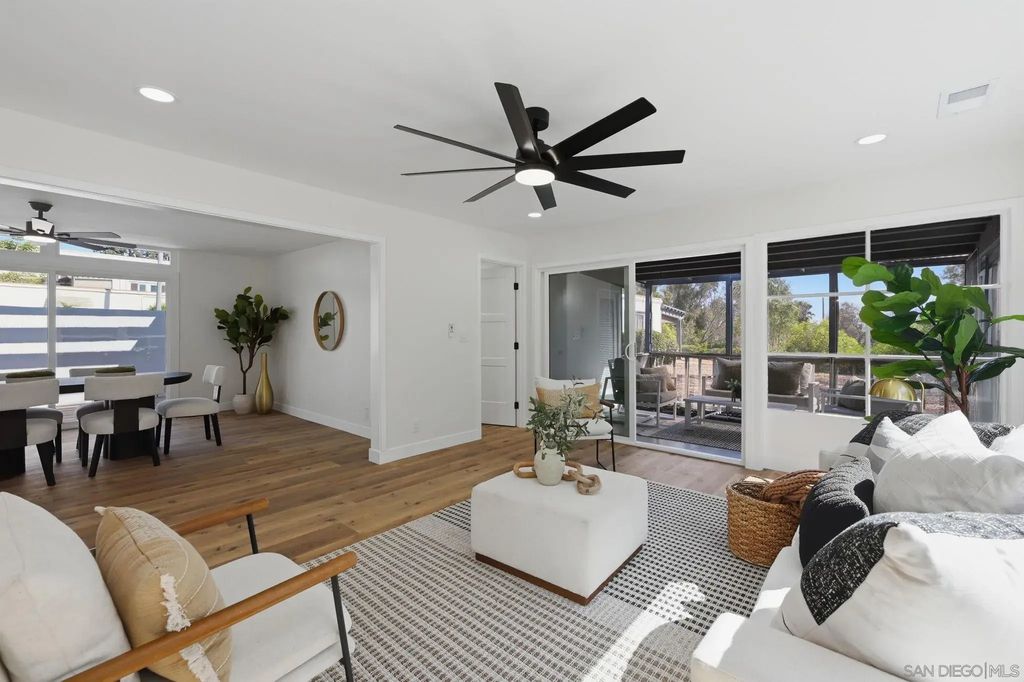3621 Vista Campana S 11, Oceanside