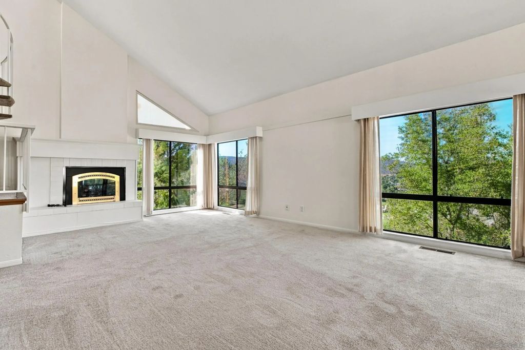 15615 Vista Vicente 6, Ramona