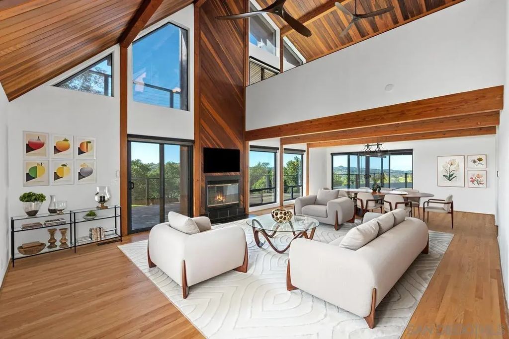 30830 Ranch Creek, Valley Center