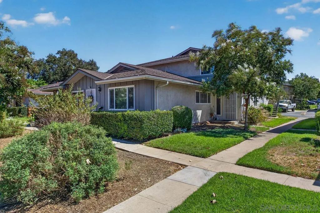 12149 Orange Crest Ct 2, Lakeside