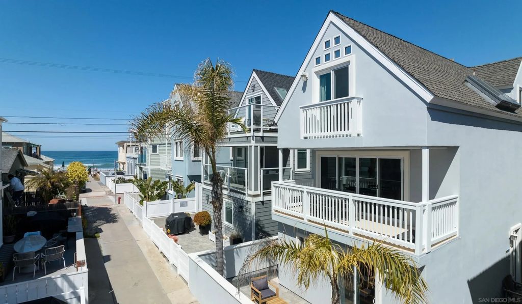 724 Seagirt Ct, MISSION BEACH