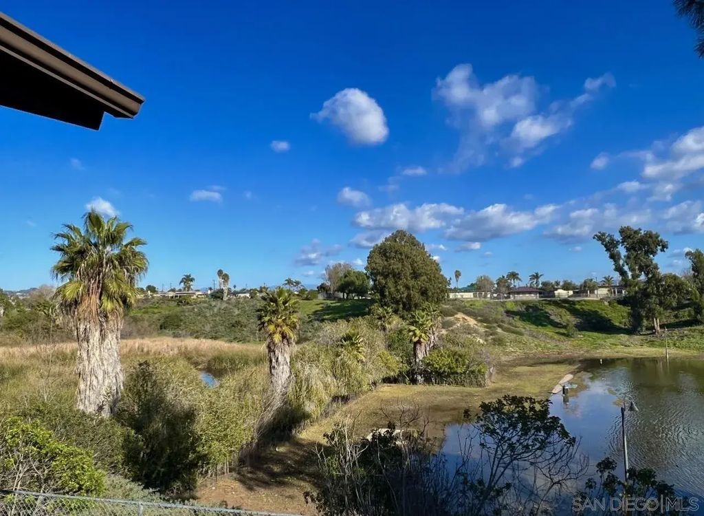 526 Calle Montecito 140, Oceanside