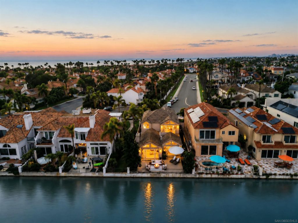 69 Spinnaker Way, Coronado