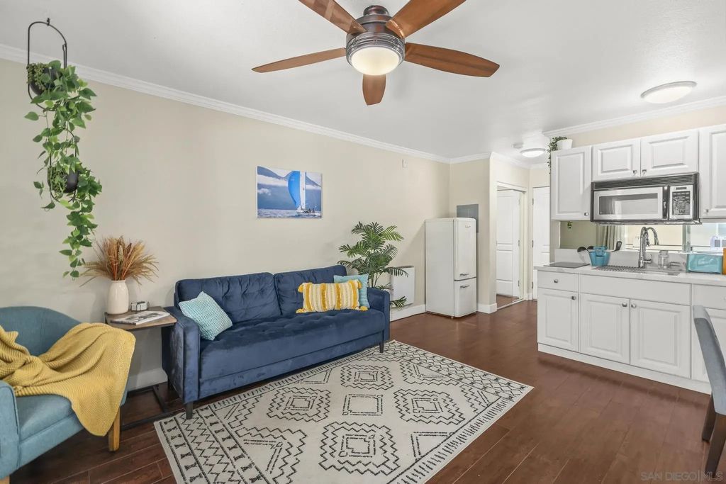 1021 Scott St 103, POINT LOMA