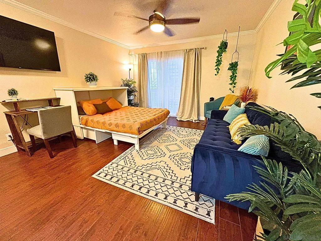 1021 Scott St 103, POINT LOMA