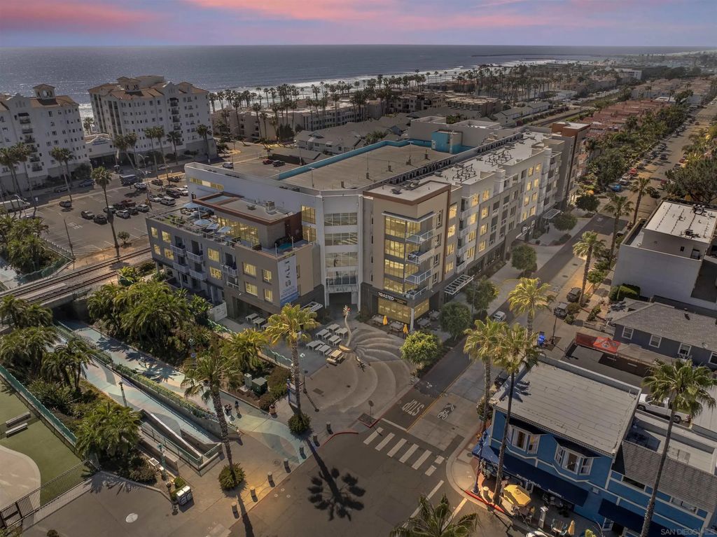355 N Cleveland Street 211, Oceanside
