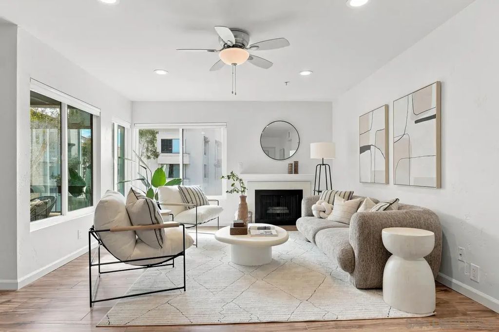 5645 Friars 384, MISSION VALLEY